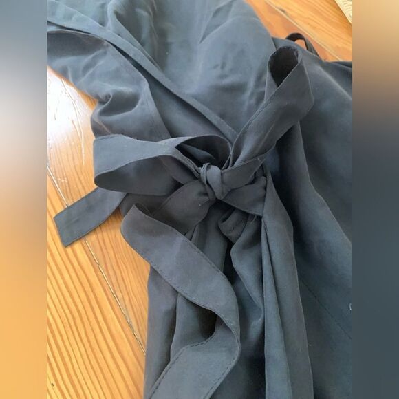 NWT Urban Outfitters Jumper - Picture 4 of 7